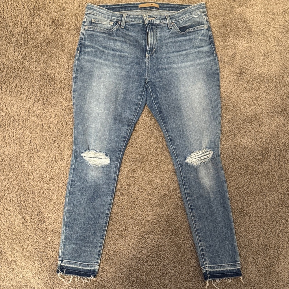 Joe's Jeans Light Blue Distressed Skinny Jeans
